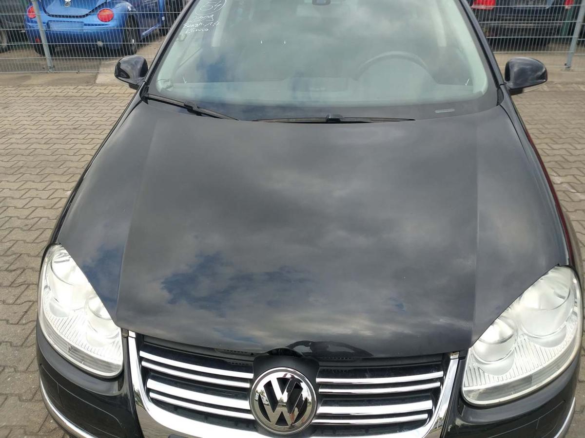 VW Jetta 1K2 original Motorhaube LC9X Deepblack Bj.2009 VW Jetta 1K2 original Motorhaube LC9X Deepblack Bj.2009